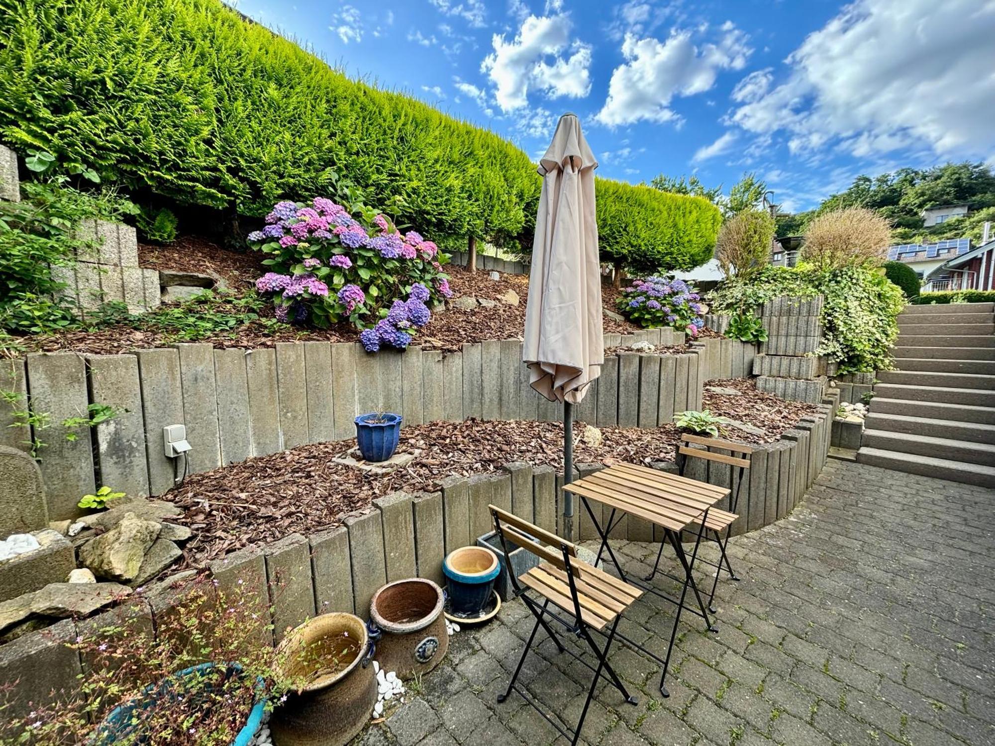 Eifelbergversteck Grosse Und Moderne Einliegerwohnung In Mayen Exterior foto
